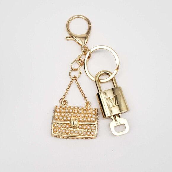 100% Auth Louis Vuitton Lock & Key with unbranded Bagcharm, Keycharm, Keychain - Picture 4 of 8